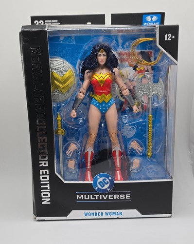 Damaged box mcfarlane - damaged,