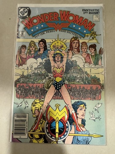 Wonder woman newsstand - woman, #1