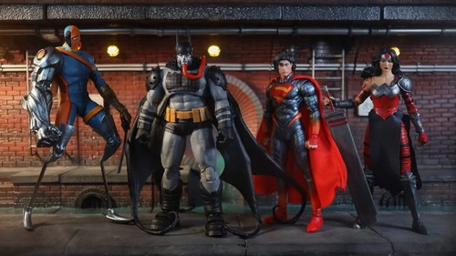 Mcfarlane absolute batman - dc,